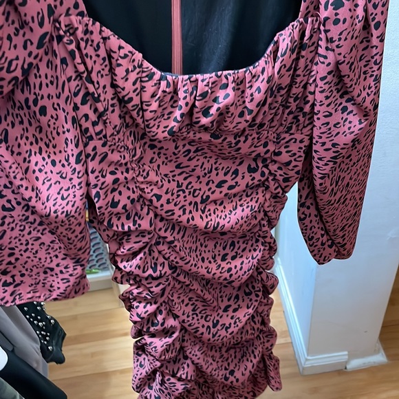 Dress - Picture 3 of 3